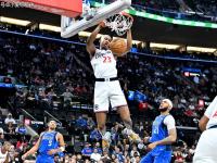 半岛体育登录入口-包含NBA超级巨星现身抢眼，冠军之路或遥远或近在咫尺的词条