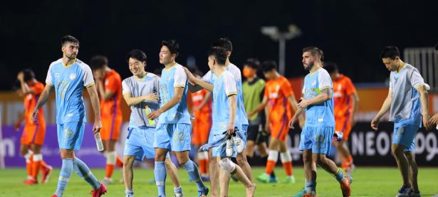 半岛体育官方登录入口-关于阵容稳固战术明智联防联攻取胜的信息