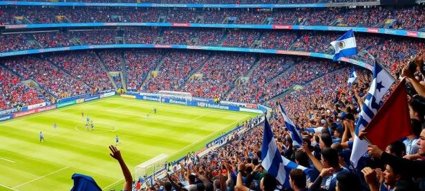 半岛体育官方入口-蒙特雷主场氛围火爆，球迷热情助阵