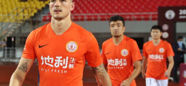 半岛体育平台-关于福建队取得惊险胜利，喜获三连胜的信息