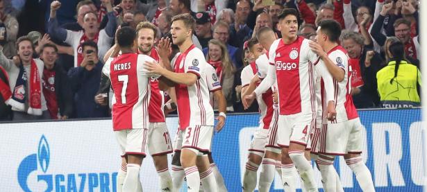 阿贾克斯壮大势头，战胜对手取得胜利