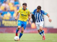 半岛体育官网app-巴列卡诺士气高涨连胜巴伦西亚，前锋表现亮眼