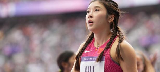 半岛体育官网-游泳选手刘惠芳凭借实力晋级半决赛