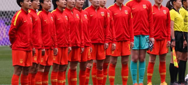 半岛体育电竞-包含德国队惨遭淘汰李影入选最佳阵容的词条