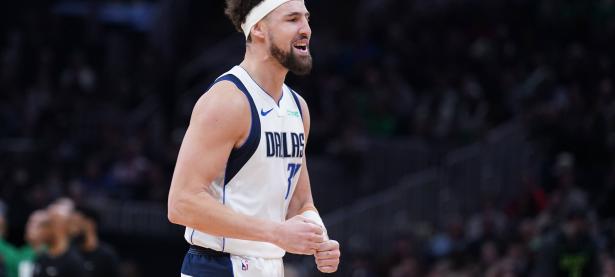 半岛体育官方登录入口-公牛力克独行侠，豪取两连胜的简单介绍