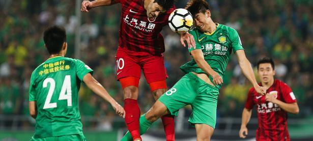 半岛体育网址-上港客场憾负兵工厂，遭遇阻击