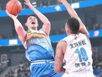 半岛体育在线-包含CBA职业赛：新疆队力克辽宁队的词条