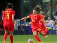 半岛体育官网-加拿大女足迎战泰国队，争夺小组第一名