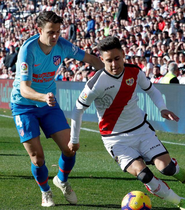 包含塞维利亚球队追平，逼平对手的词条