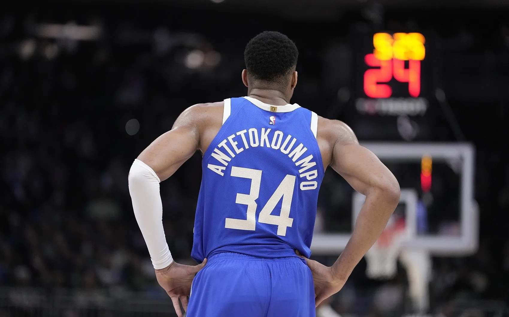 包含开拓者主场擒下雄鹿,继续领跑西部的词条 包含开拓者主场擒下雄鹿,继续领跑西部的词条