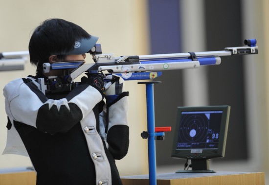 韩国代表团在射击比赛中跻身前列 韩国代表团在射击比赛中跻身前列