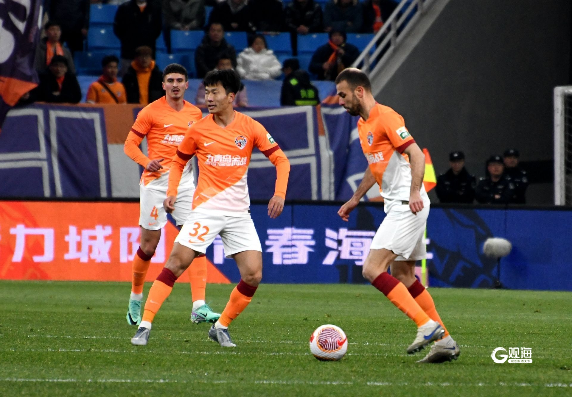 青岛黄海主场击败天津泰达,迎来赛季首胜 青岛黄海主场击败天津泰达,迎来赛季首胜