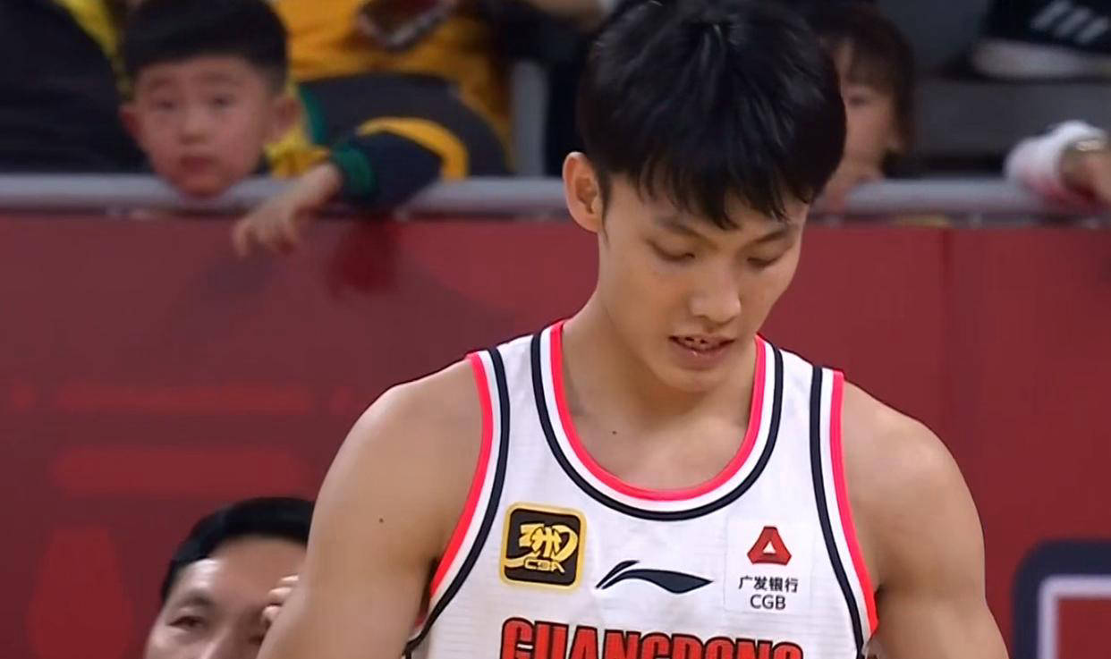 关于广东男篮本赛季状态继续走高的信息 关于广东男篮本赛季状态继续走高的信息