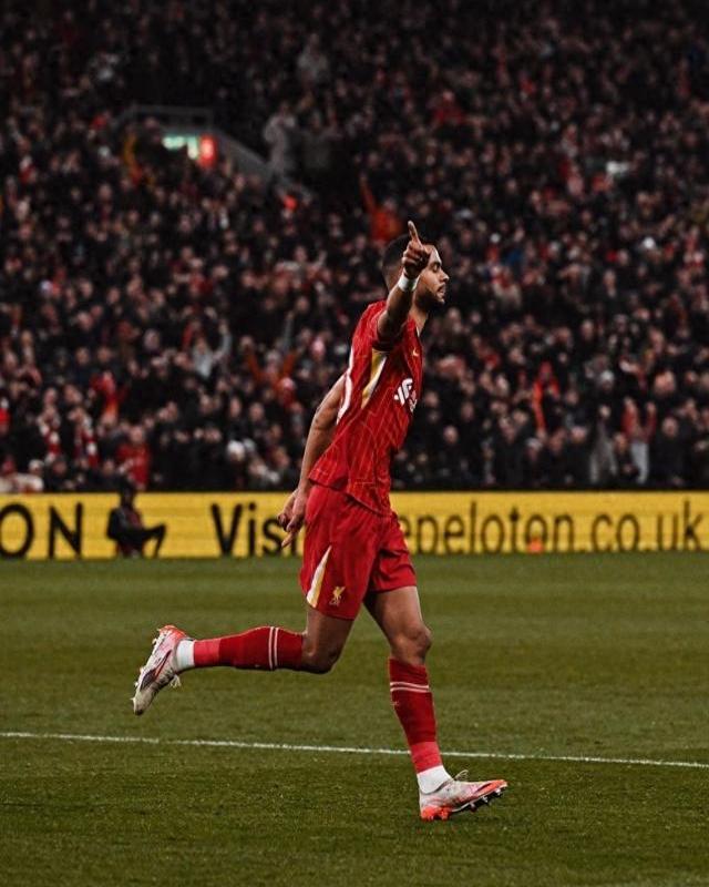 热刺主场大胜拜仁,晋级决赛 热刺主场大胜拜仁,晋级决赛