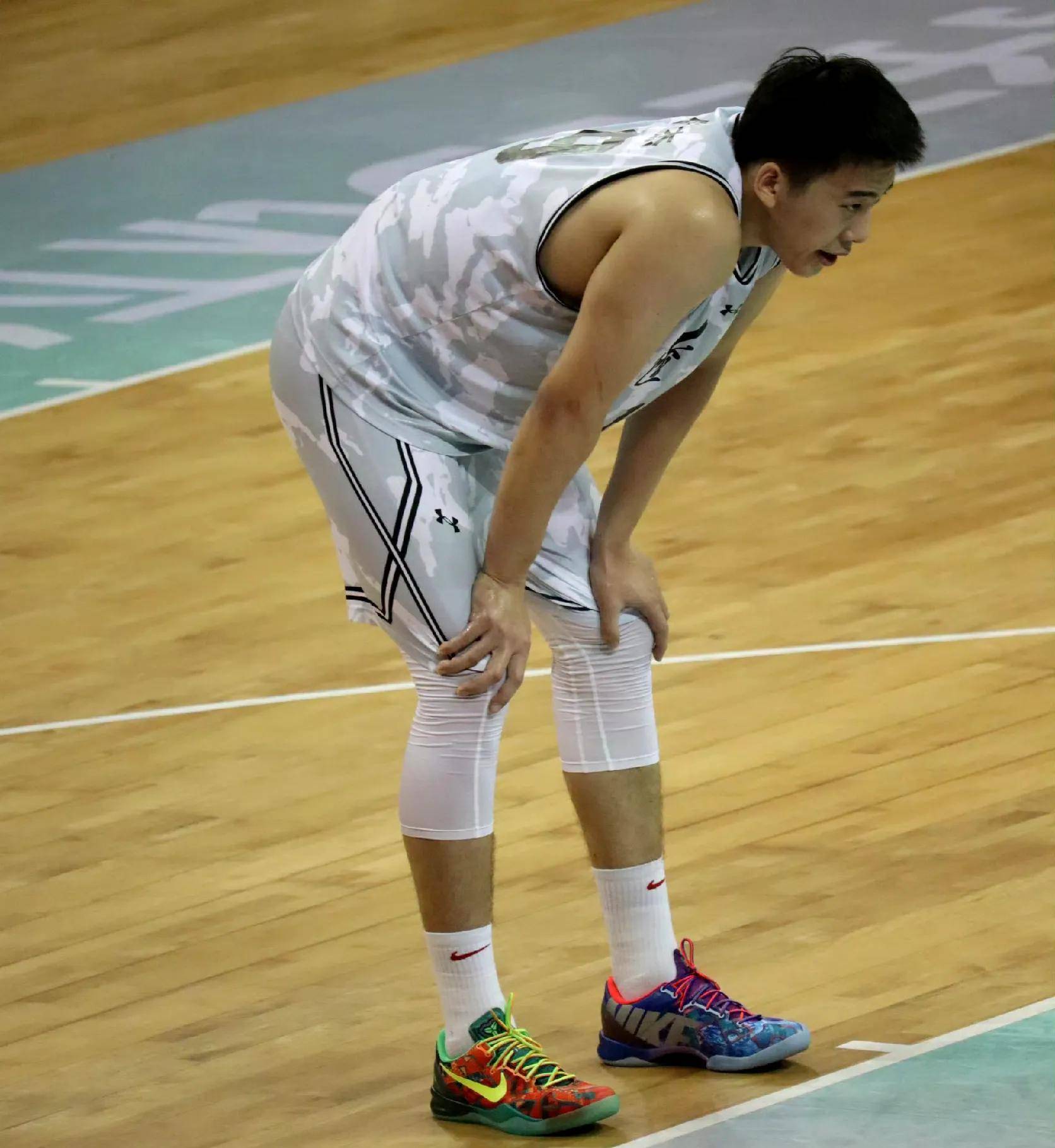 职业篮球比赛中球员的表现分析 职业篮球比赛中球员的表现分析