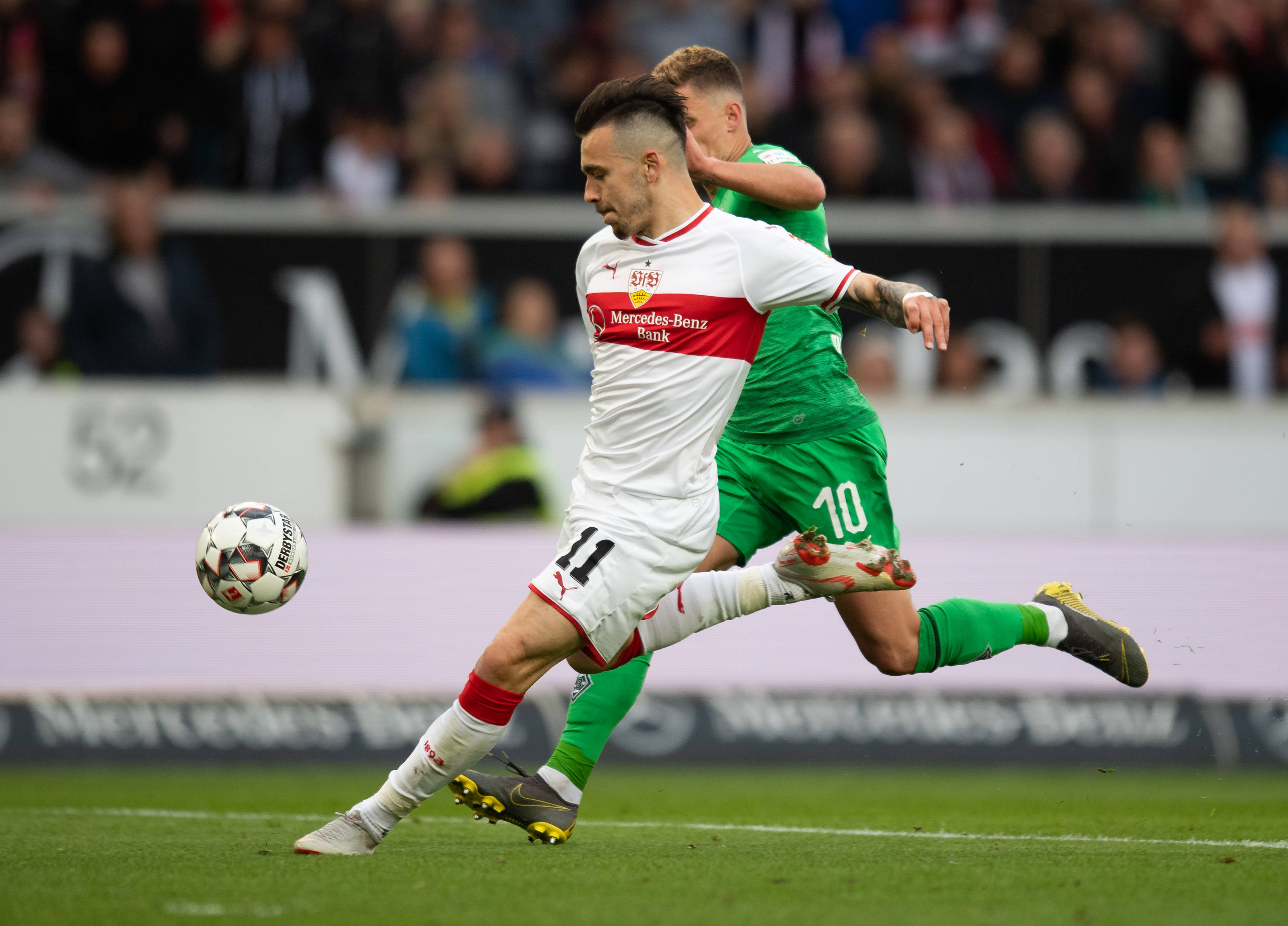 包含阿拉维斯客场取胜,保持佳状态的词条 包含阿拉维斯客场取胜,保持佳状态的词条